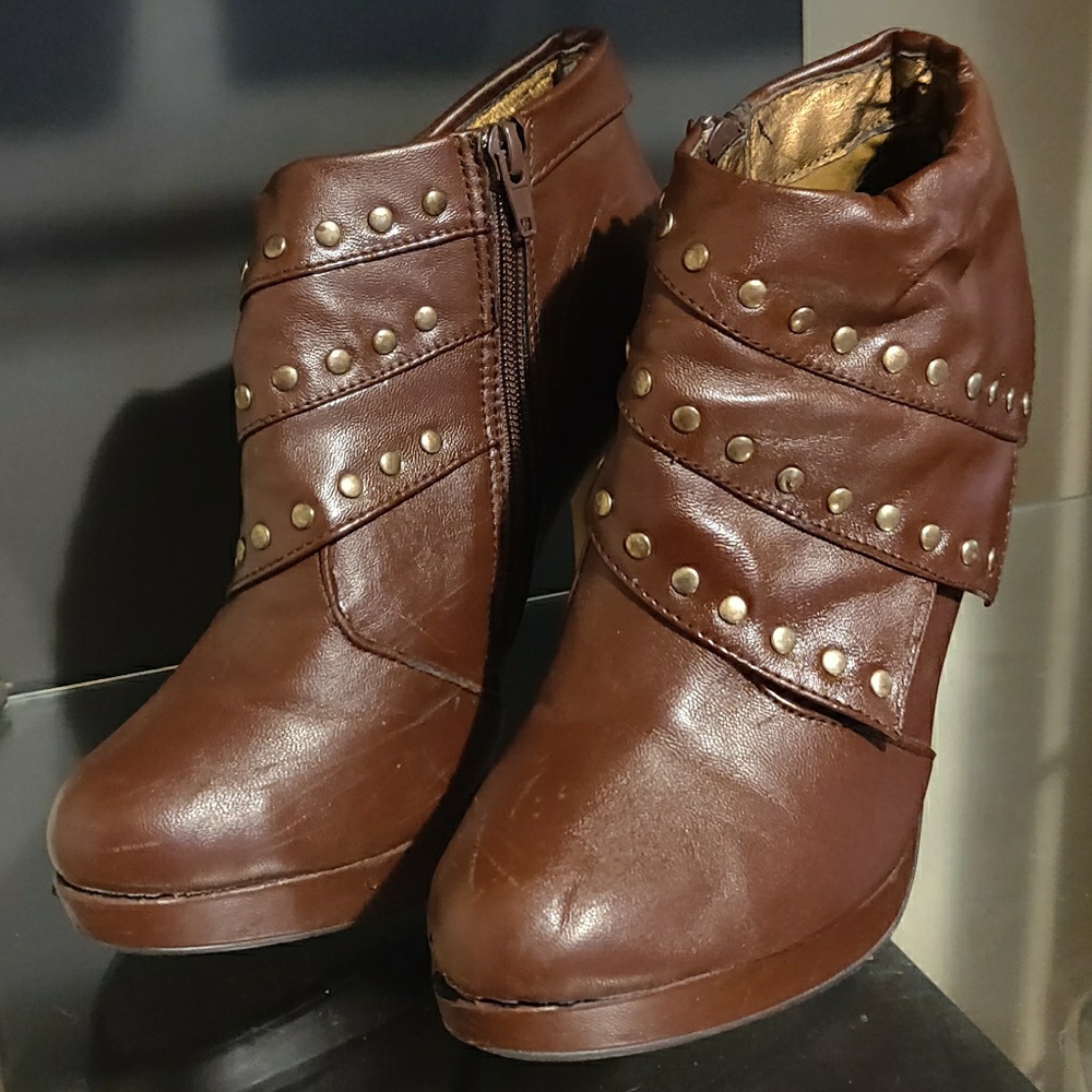 Brown Bootie heels